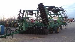 JD 726 Field Cultivator Mulch Finisher 28'
