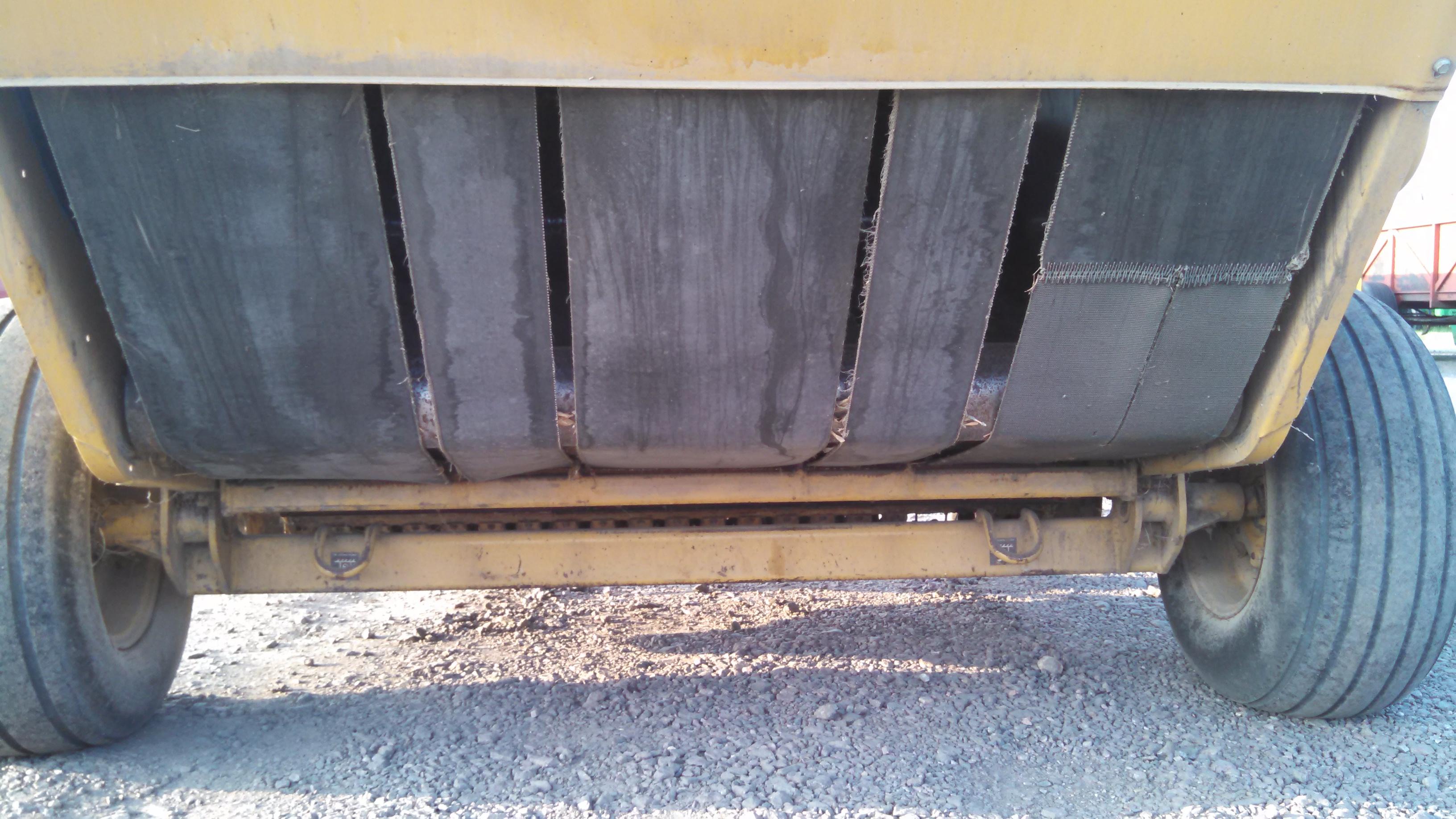 Vermeer 605 Series K Round Baler