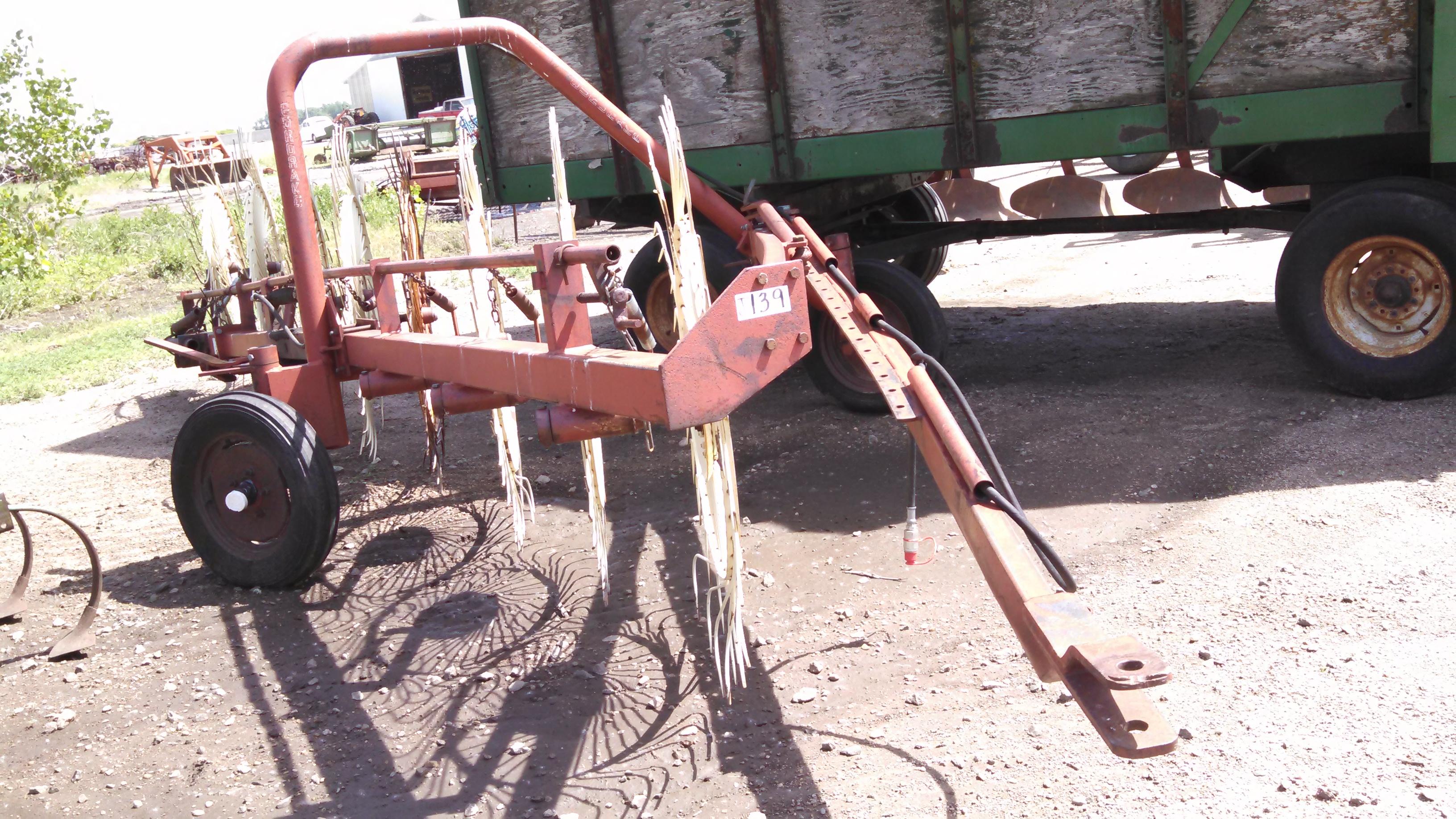 Furo 8 Wheel In Line Rake