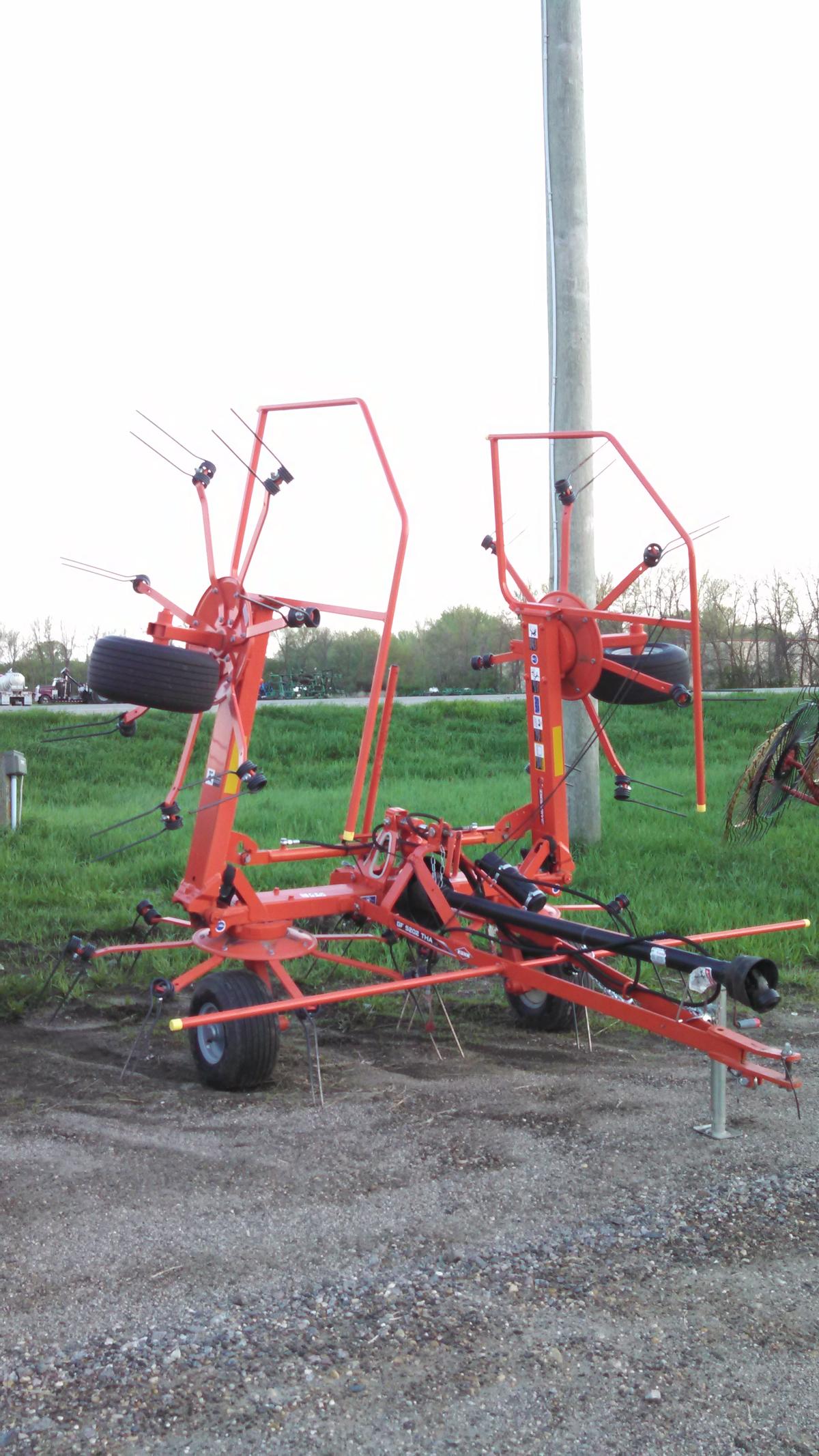 2017 Kuhn 5202THA 4 Basket Hay Tetter
