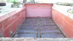 NH 195 Tandem Spreader