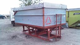Carroll Heider Galvanized 250 Bushel Gravity Wagon No Gear