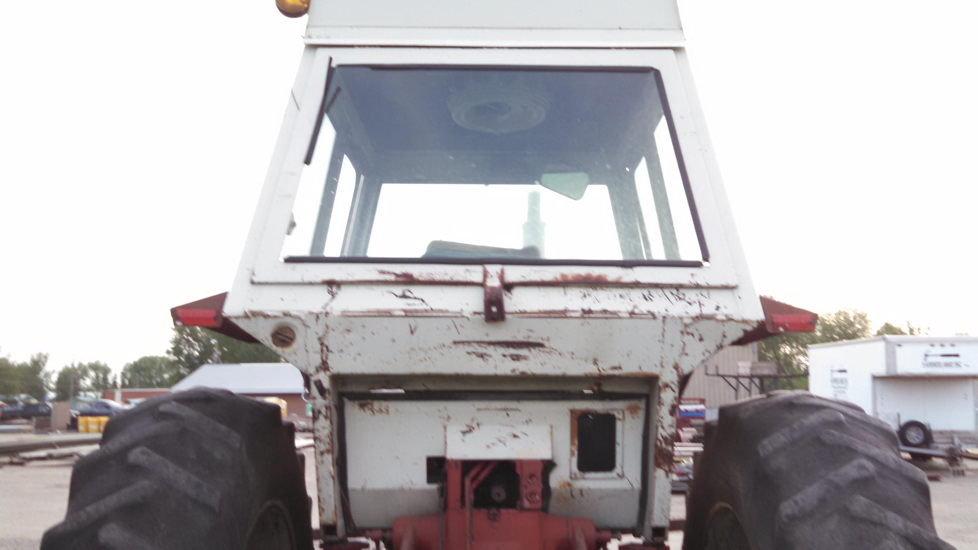 IH 766 Diesel Tractor