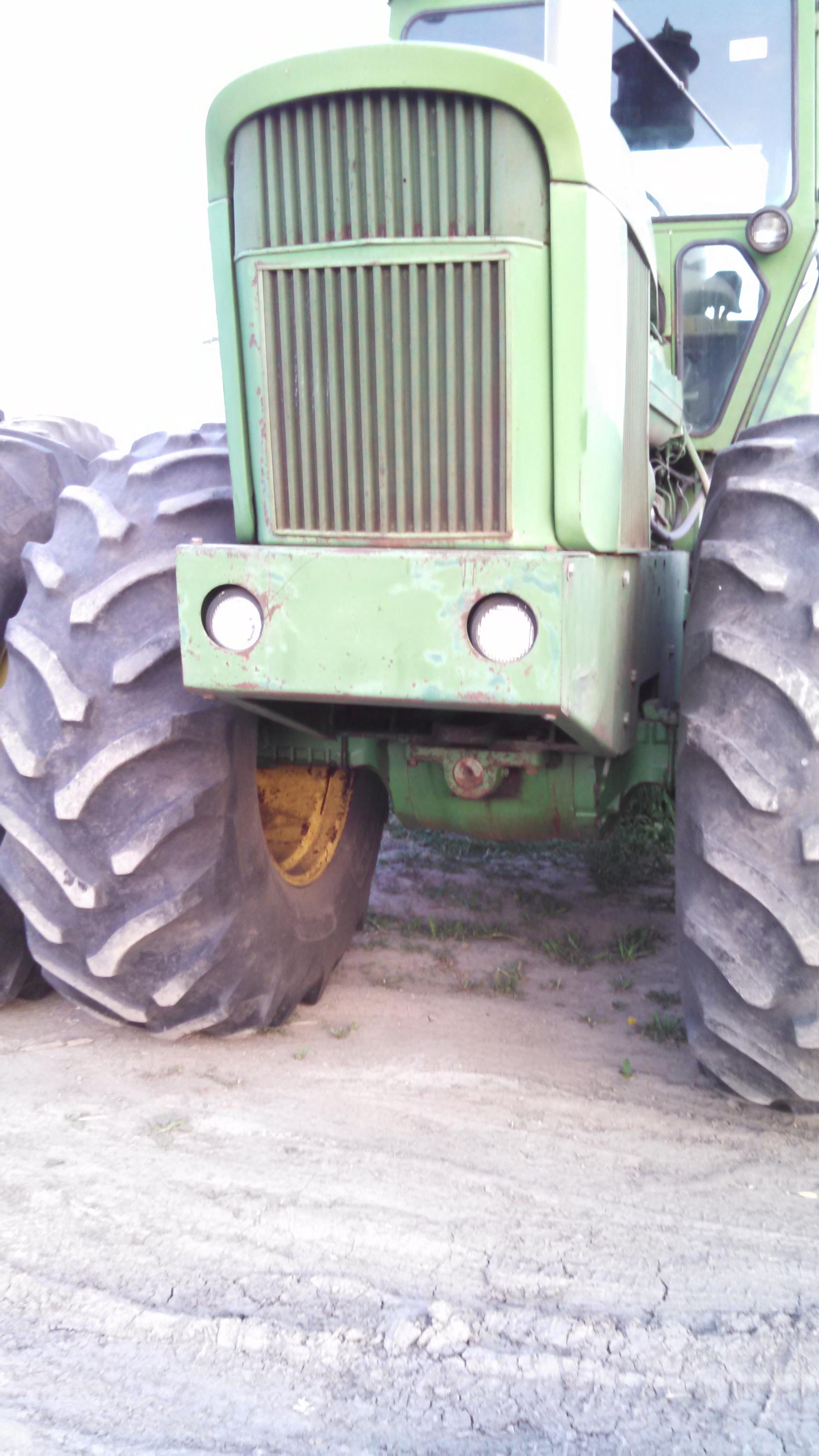 1975 JD 7520 4x4 Tractor