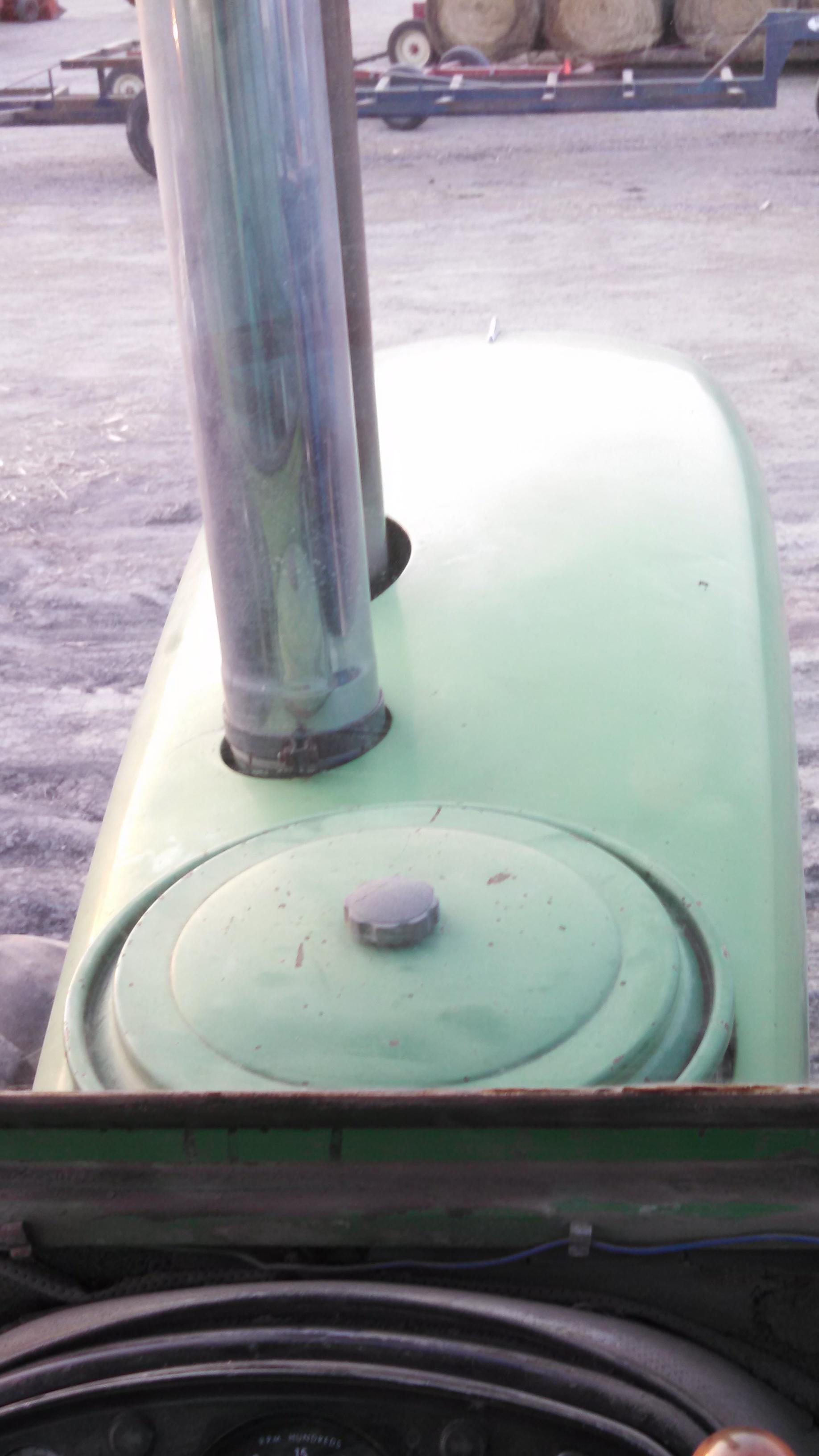 1975 JD 7520 4x4 Tractor