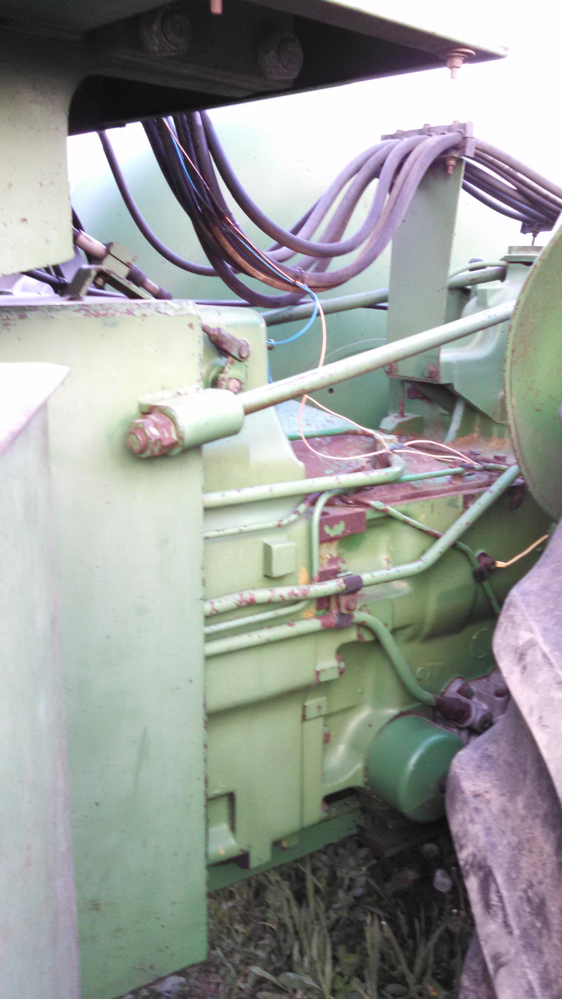 1975 JD 7520 4x4 Tractor
