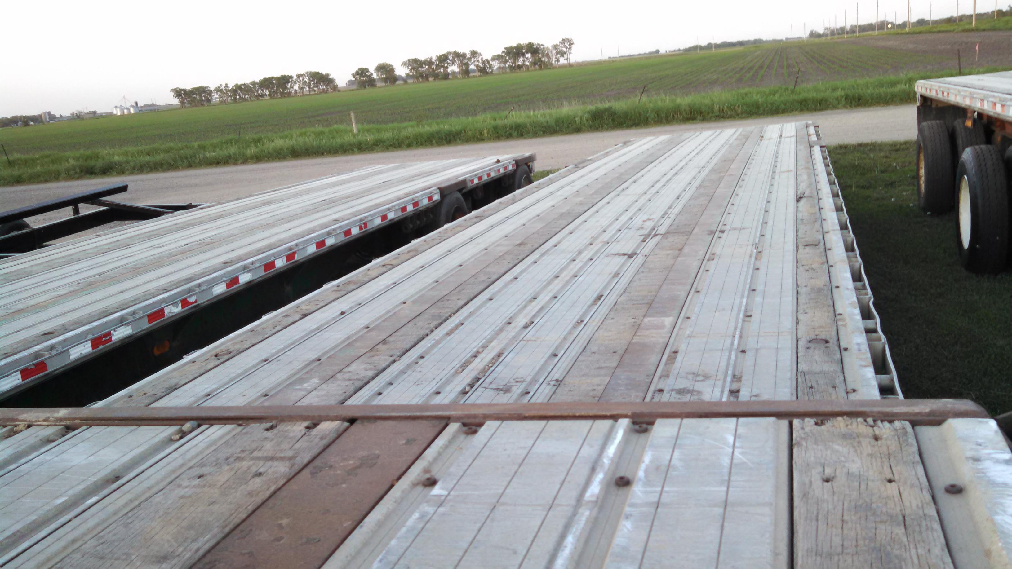 Great Dane 53' Drop Deck Trailer