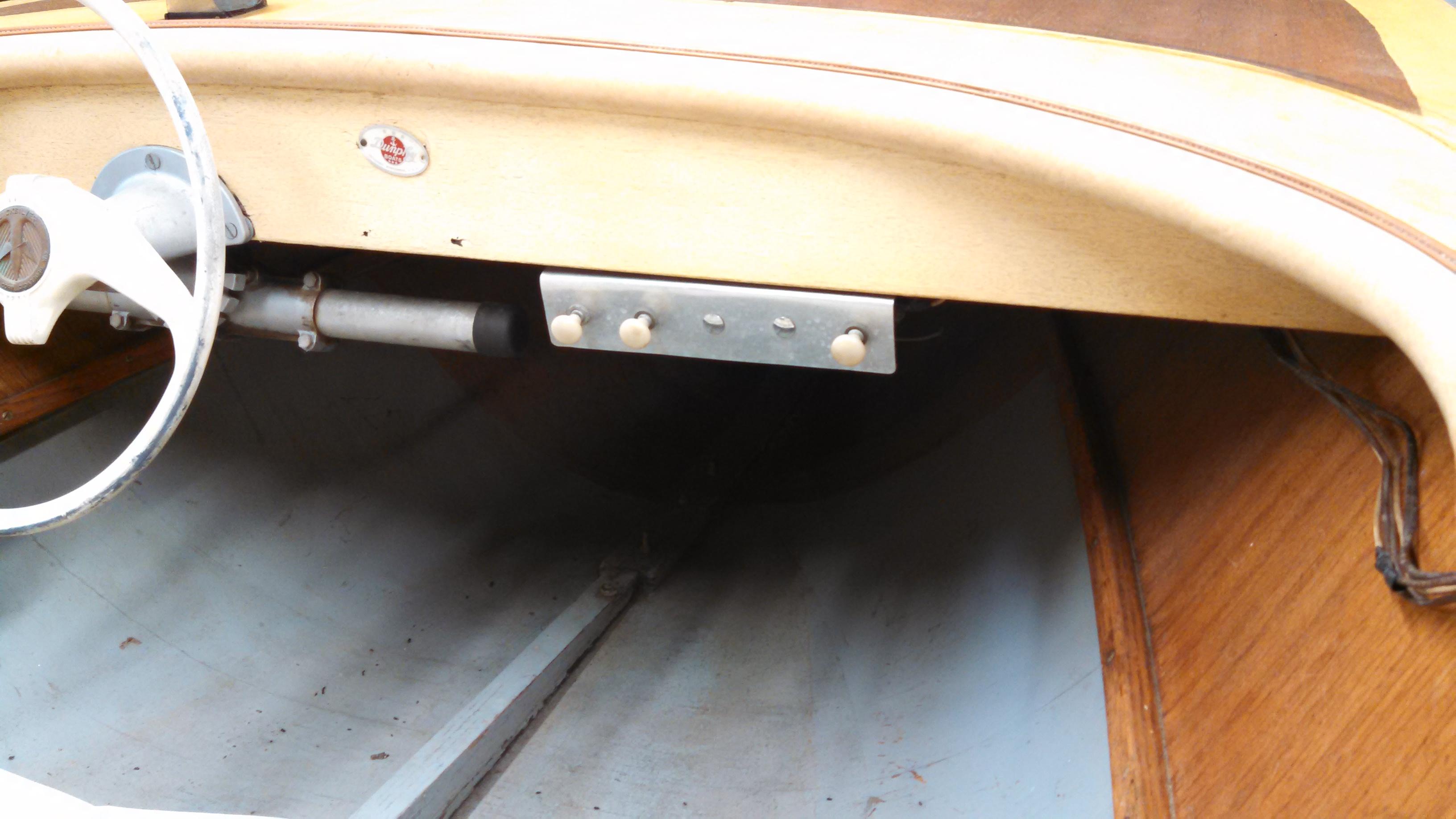 1963 Dunphy 15' Run-a-Bout Wooden Boat