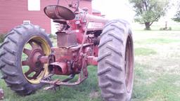 1957 IH 450 Diesel Tractor Narrow Front Draw Bar & Power Steering