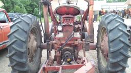 1957 IH 450 Gas Tractor
