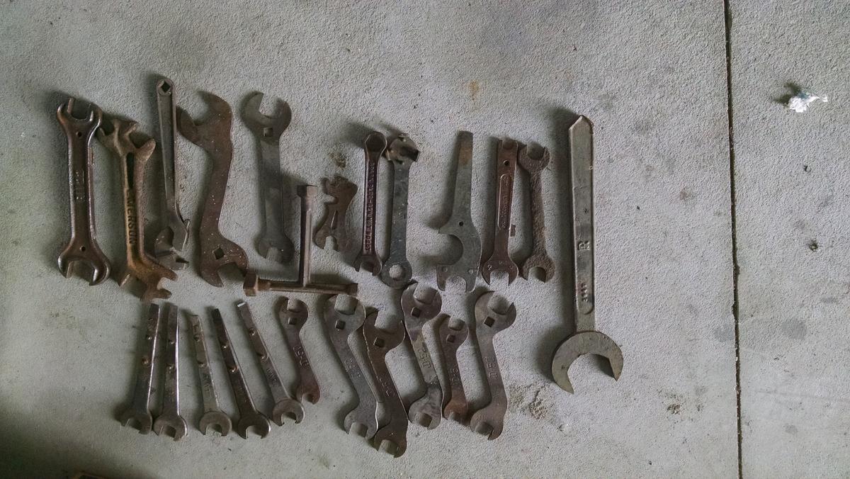 Antique Wrenches