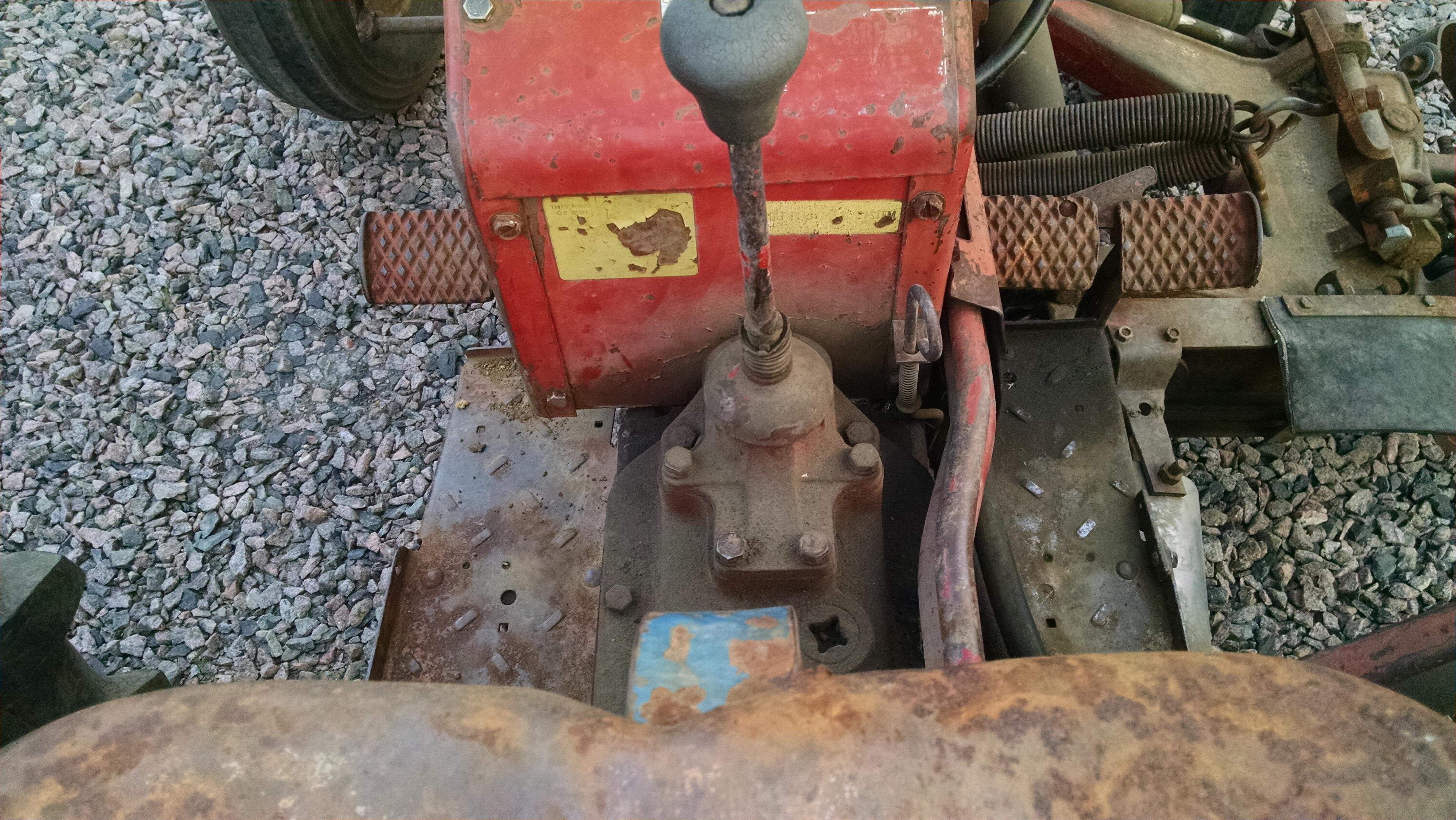 IH 404 Wide Front Tractor with Sickle Mower
