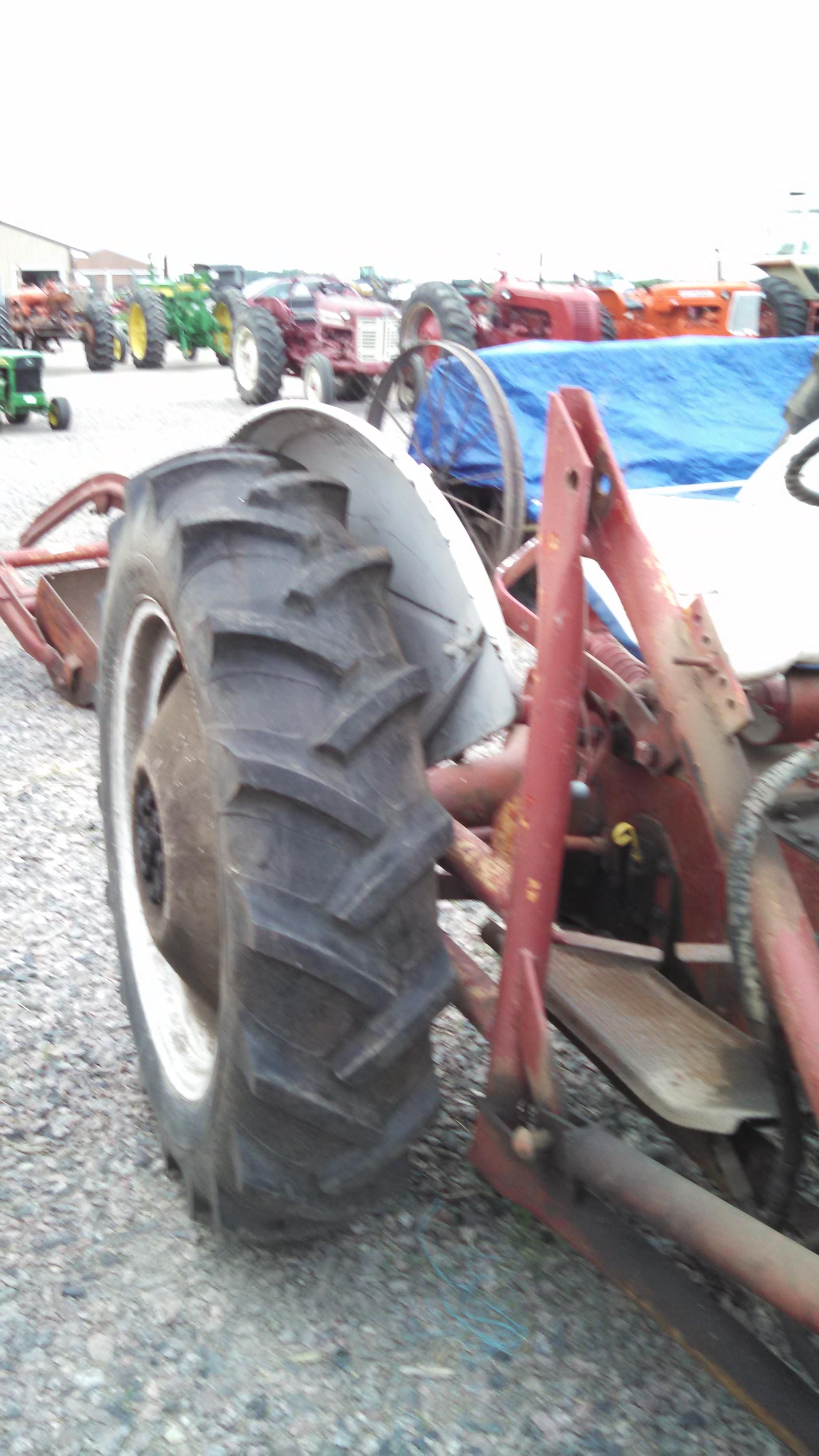 8N Ford Tractor with Loader & Bucket Motor Loose