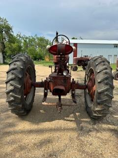 1952 Farmall M Narrow Front Tractor Runs