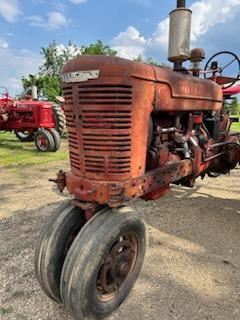 1952 Farmall M Narrow Front Tractor Runs