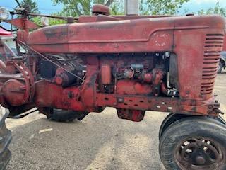 1952 Farmall M Narrow Front Tractor Runs