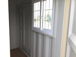 8FT CONTAINER/NEW