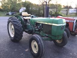 2240 JOHN DEERE TRACTOR