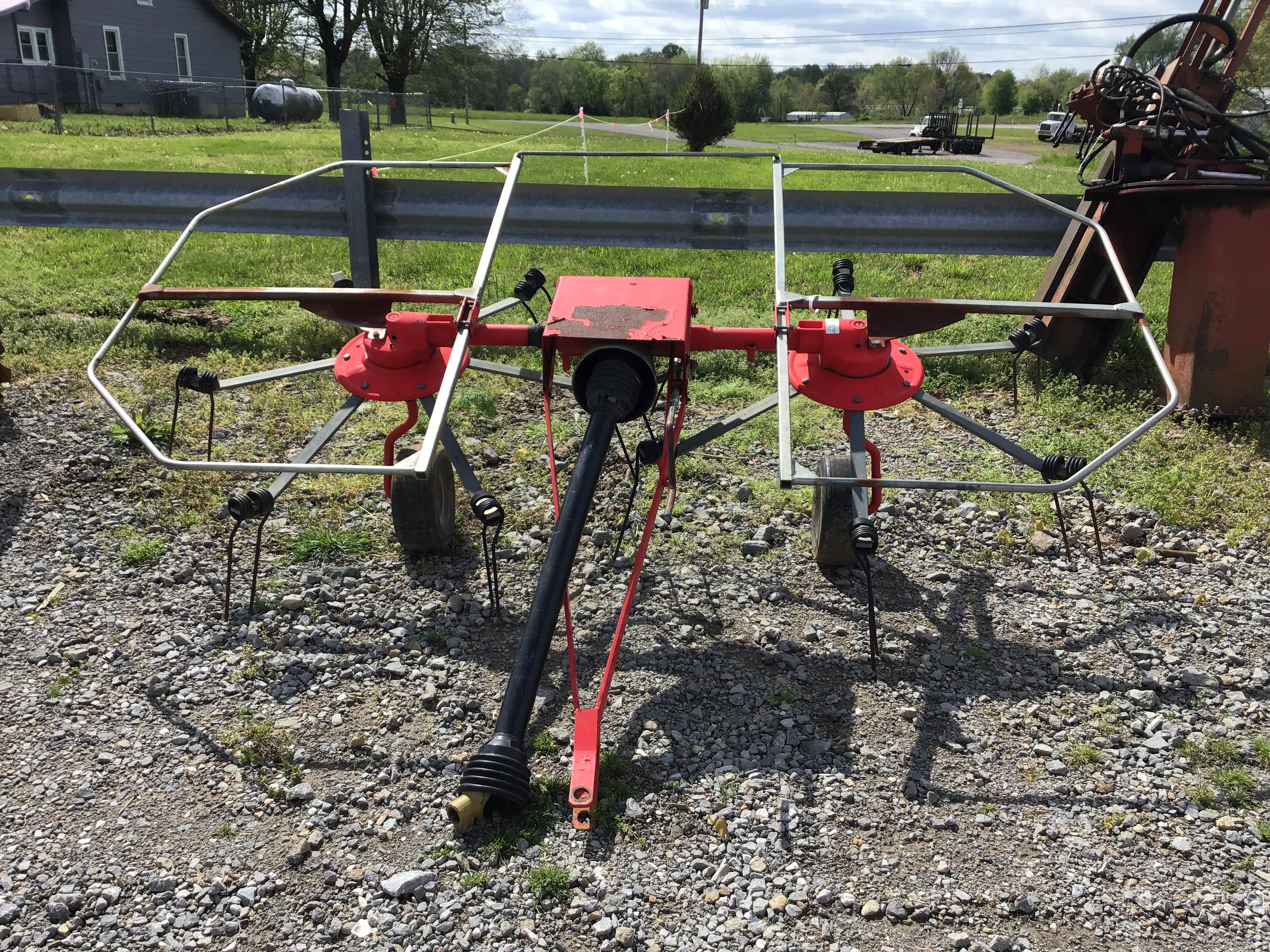 10FT 2 BASKET AG MAXX HAY TEDDER