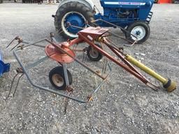2 BASKET HAY TEDDER