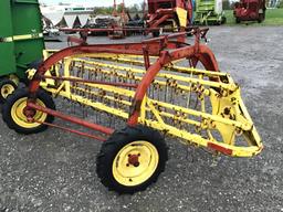 256 NEW HOLLAND HAY RAKE