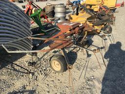 2 BASKET M&W HAY TEDDER