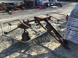 2 BASKET M&W HAY TEDDER