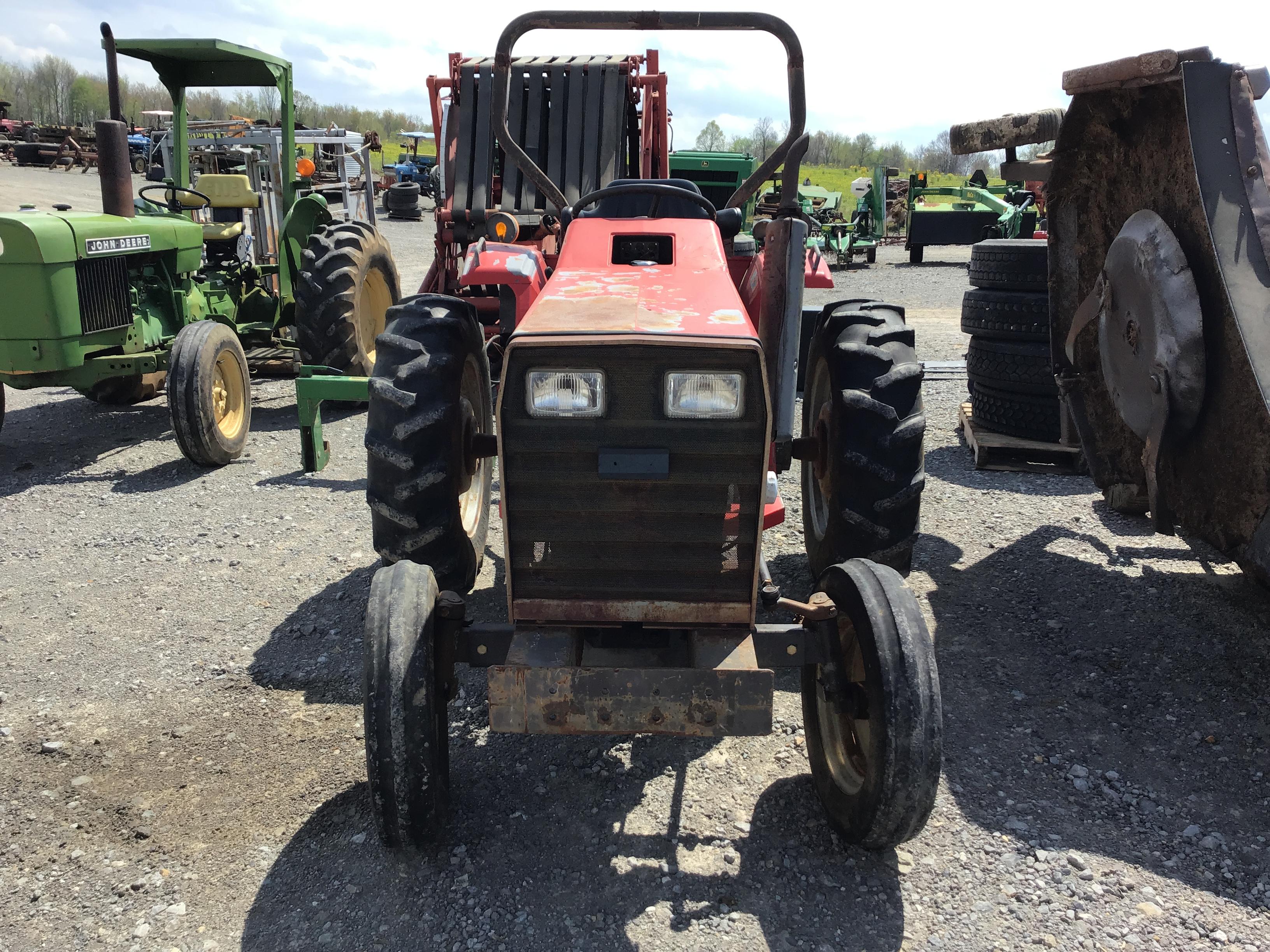 1030 MASSEY FERGUSON TRACTOR