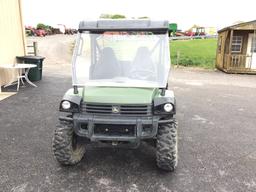 825I JOHN DEERE GATOR SIDE-BY-SIDE