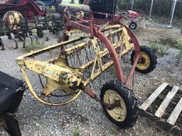256 NEW HOLLAND HAY RAKE