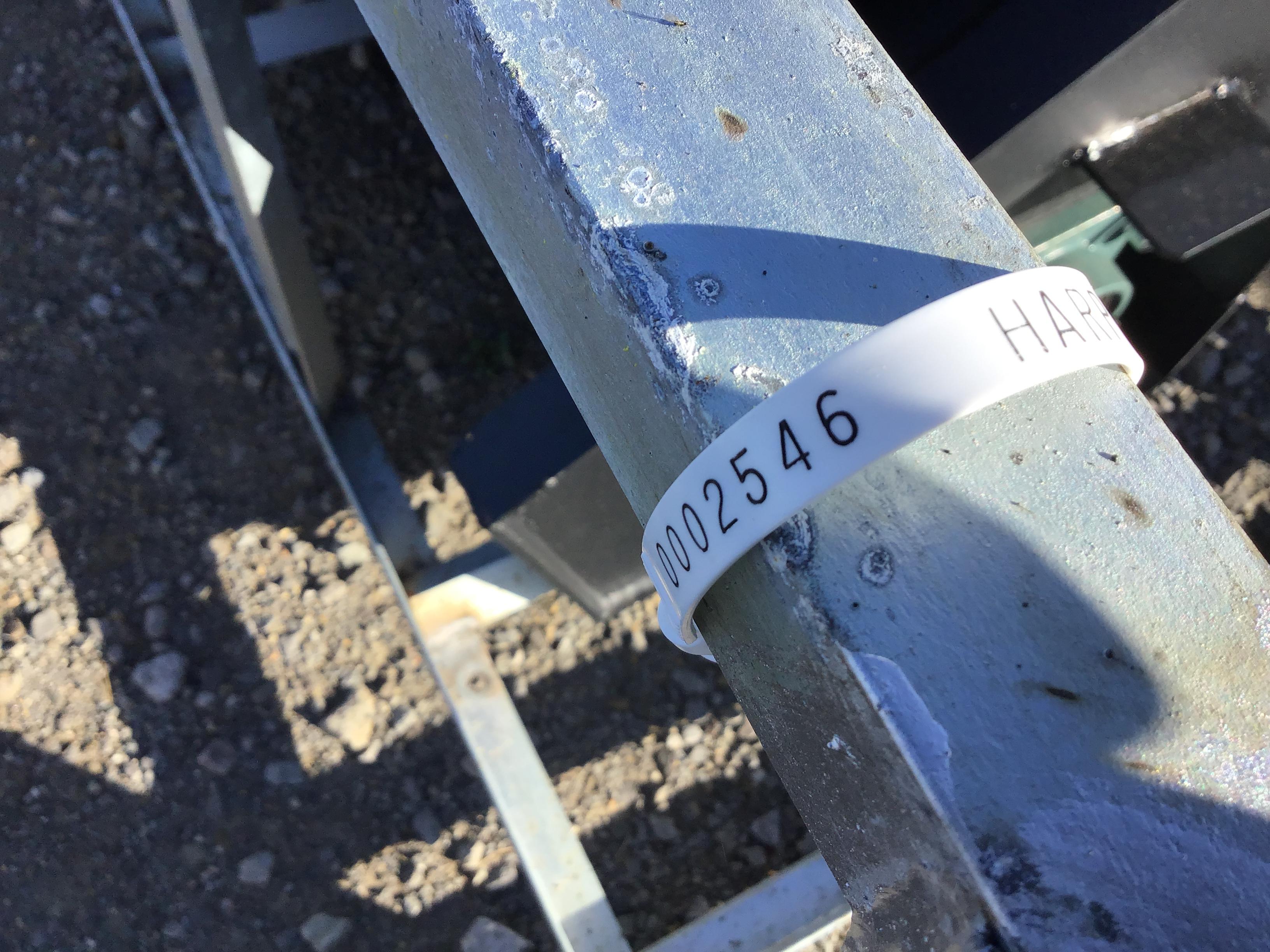 UNUSED QT CONCRETE MIXING BUCKET