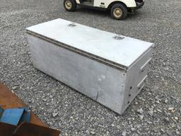 ALUMINUM TOOL BOX