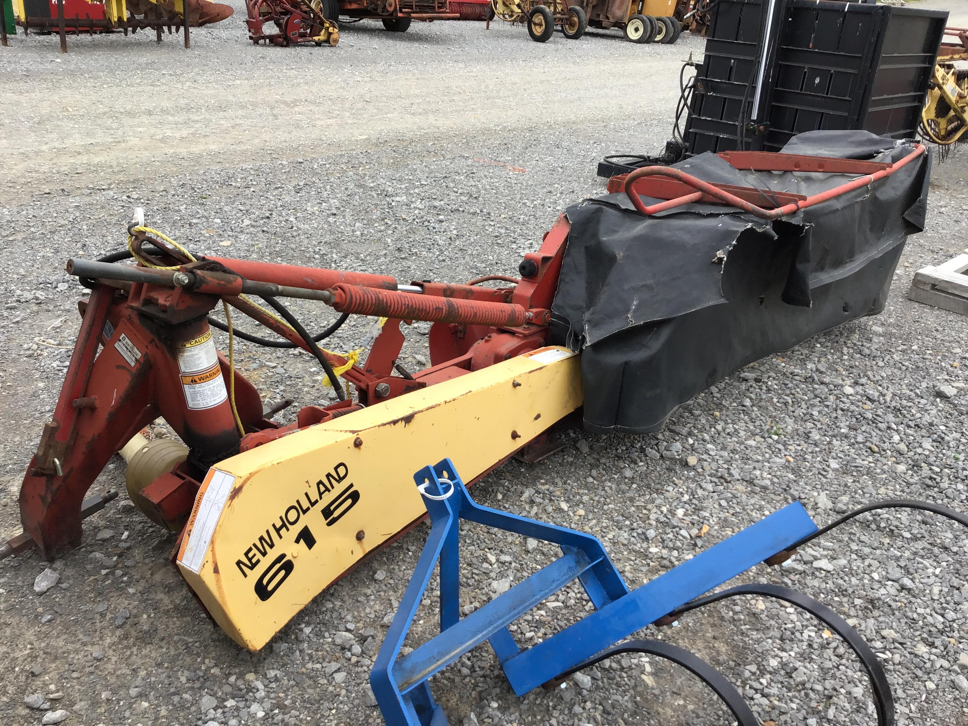 615 NEW HOLLAND DISC MOWER - NEEDS WORK