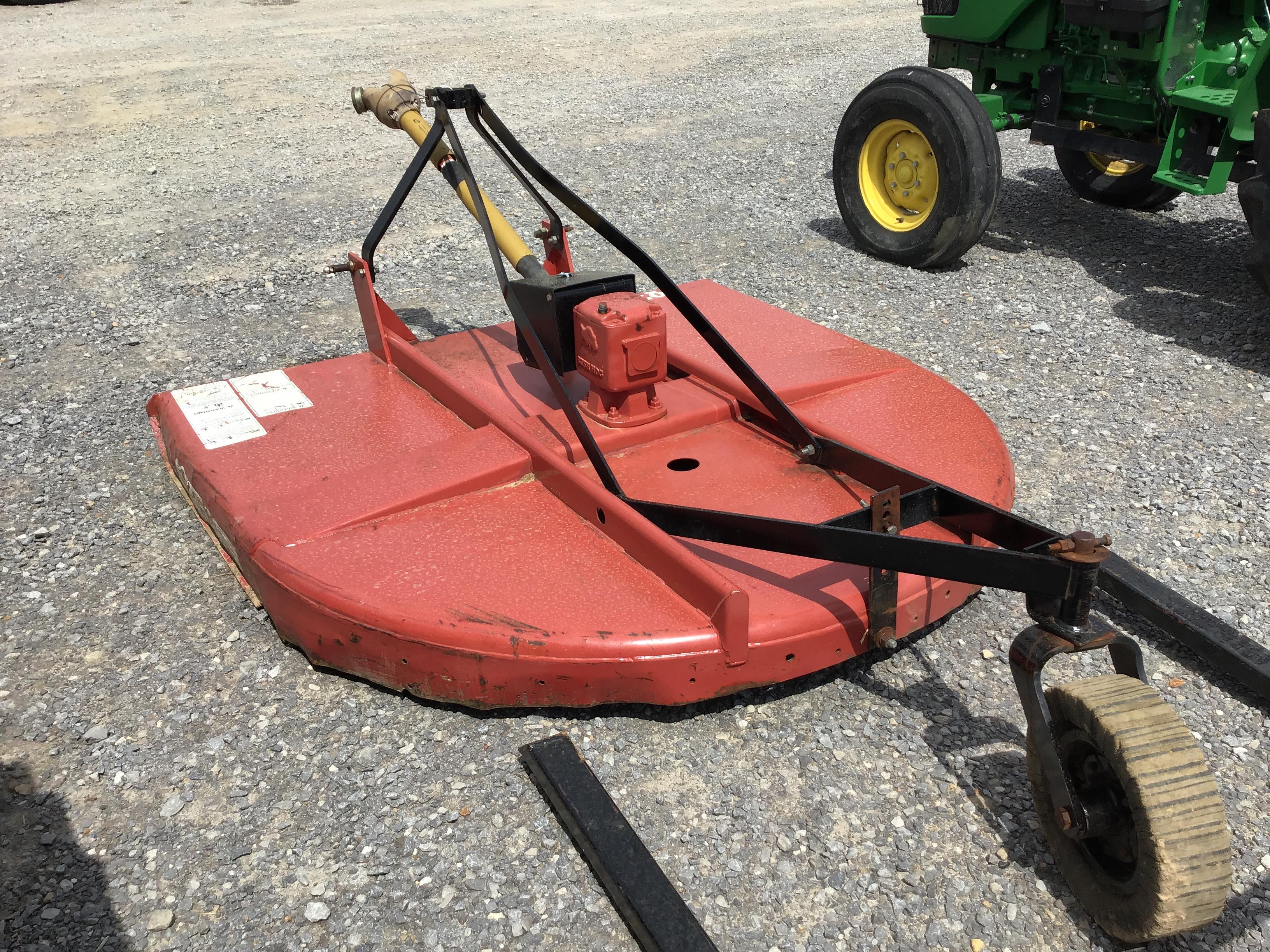 SQ720 BUSHOG BRAND 6FT BUSHOG - VERY NICE