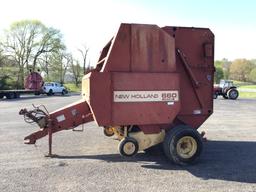 660 NEW HOLLAND ROUND BALER