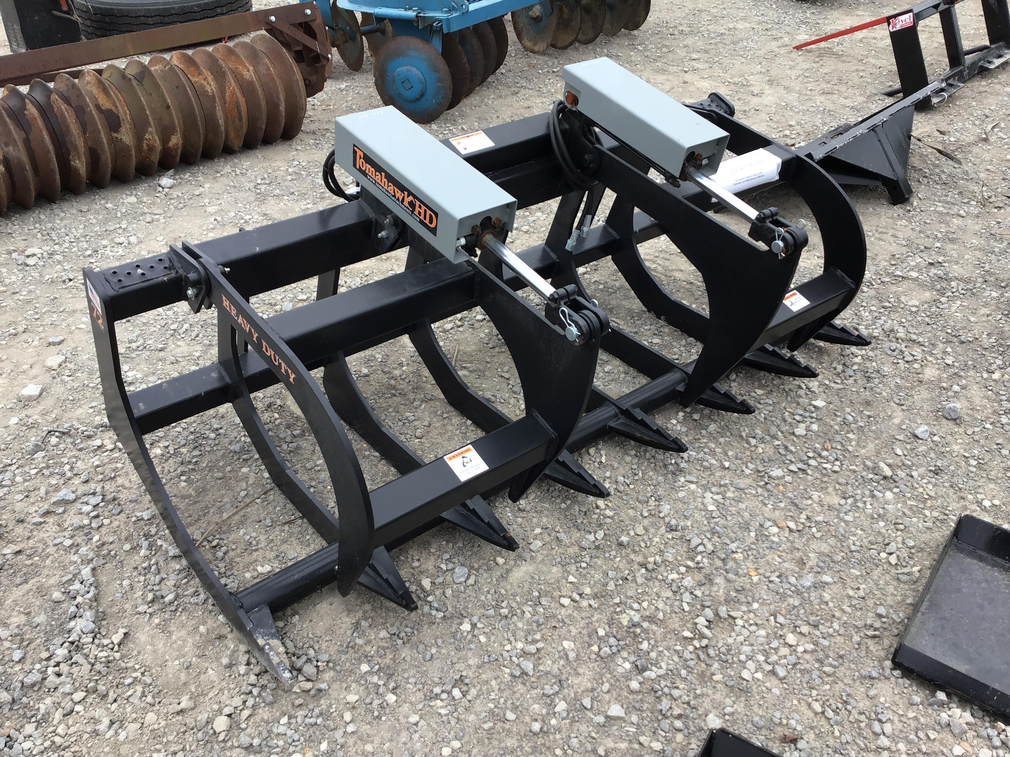 UNUSED 72'' TOMAHAWK QT DOUBLE GRAPPLE