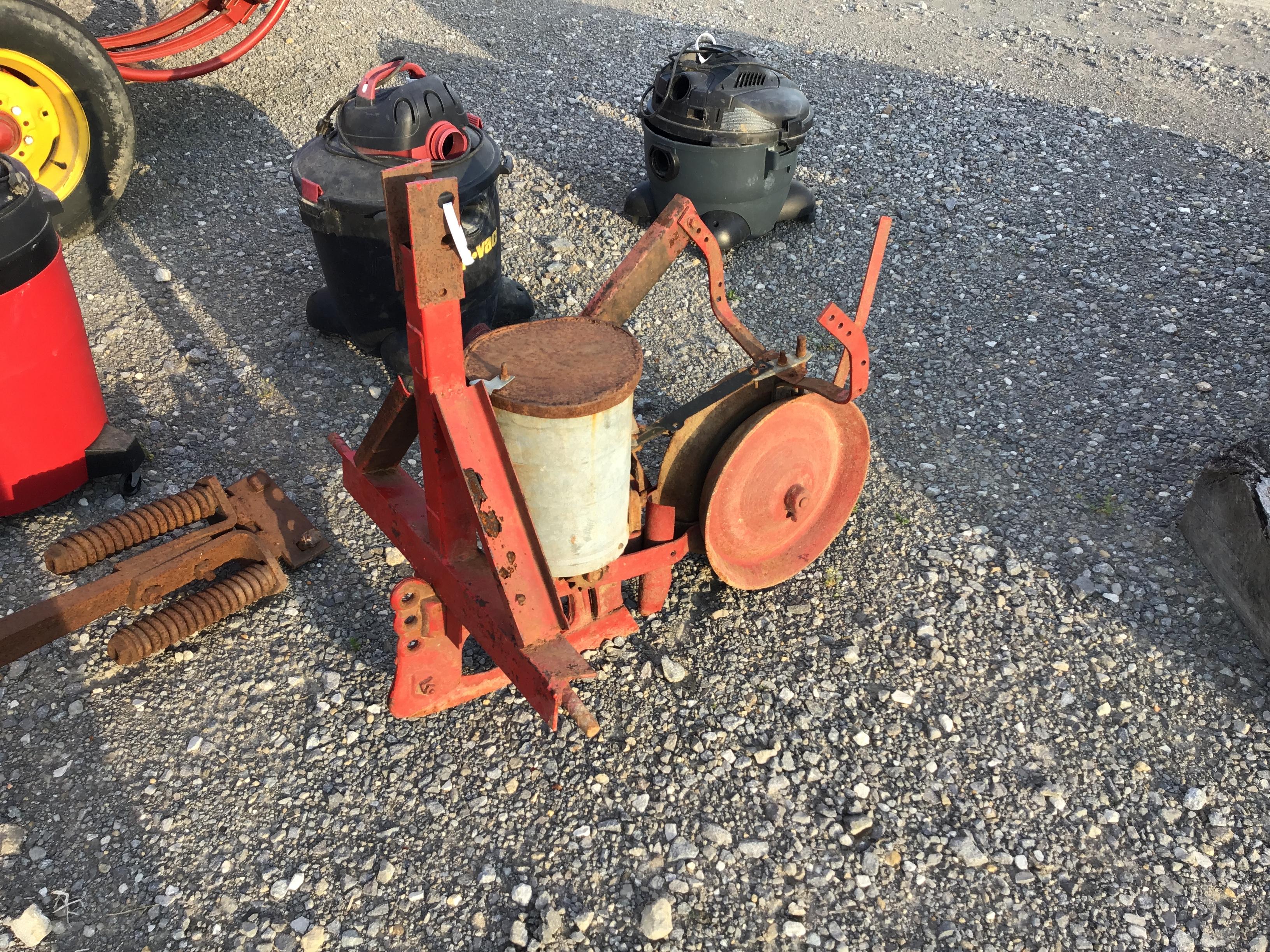 1 ROW COLE PLANTER
