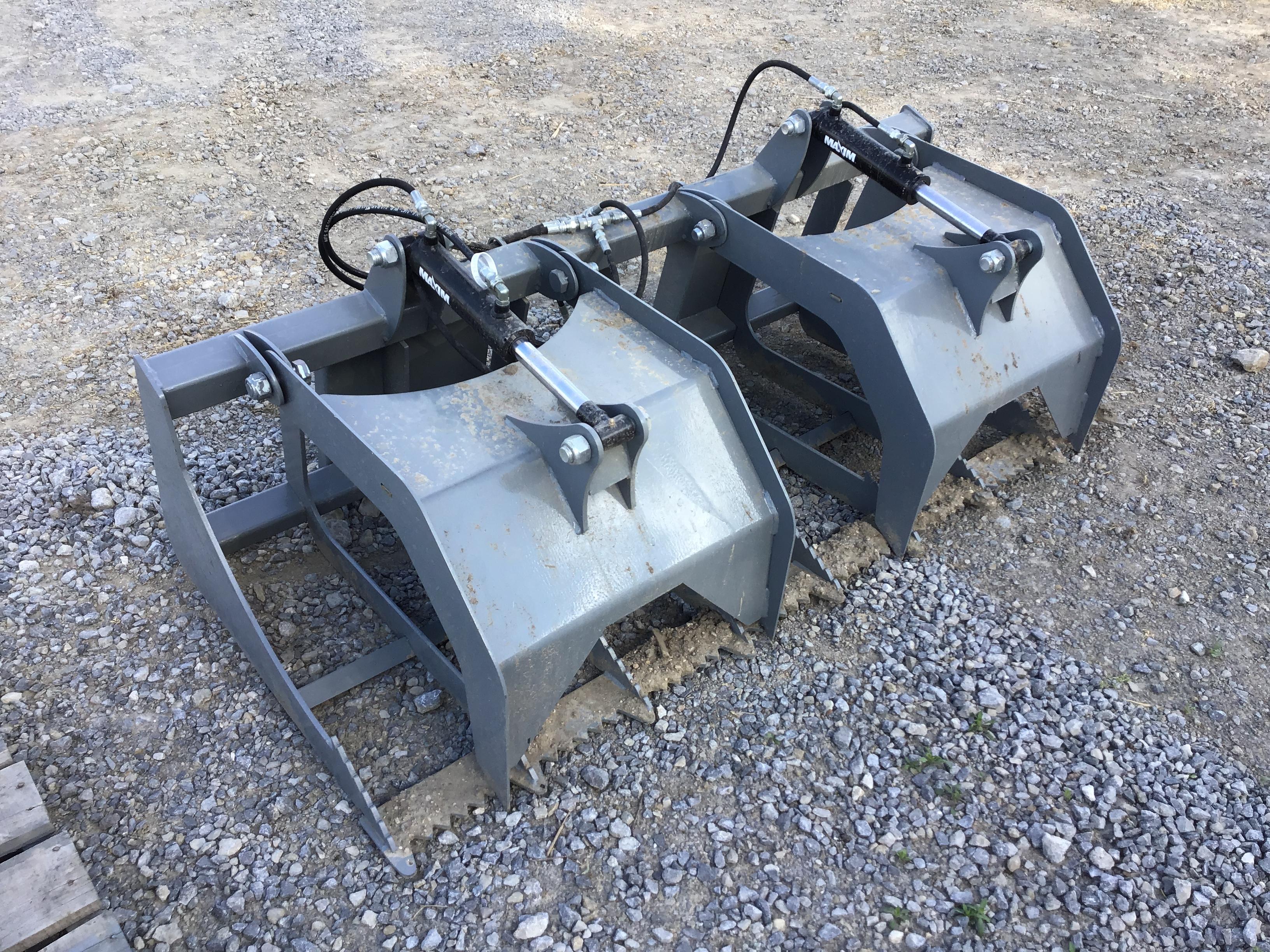 UNUSED 72'' QT ROOT GRAPPLE