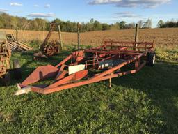PULL TYPE SQUARE BALE ACCUMULATOR
