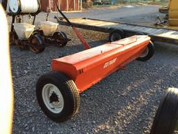 10FT EZEE-FLOW LIME SPREADER - VERY NICE