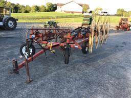 8 WHEEL H&S V-RAKE W/ KICKER WHEEL
