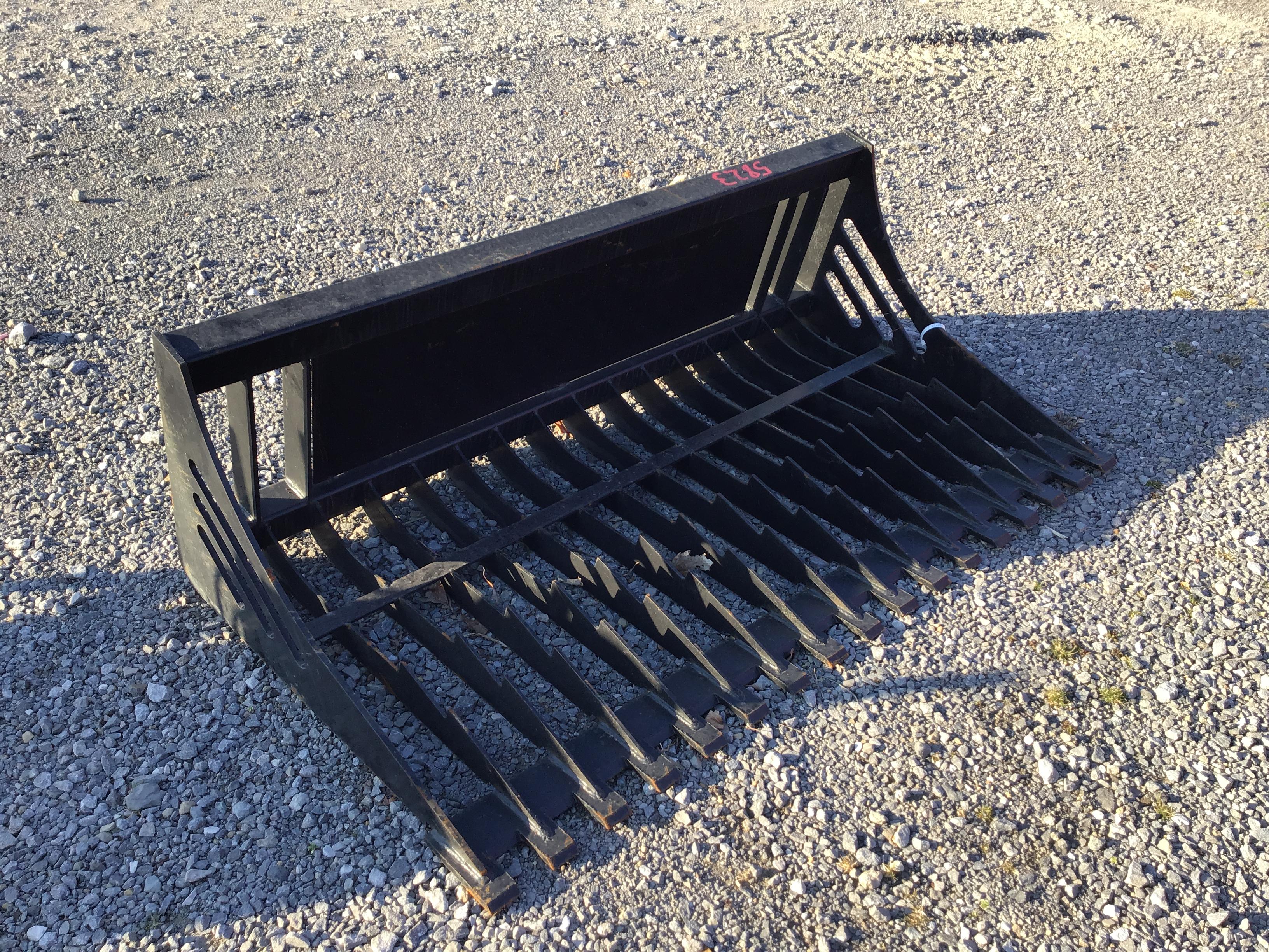 NEW 66'' QT ROCK BUCKET