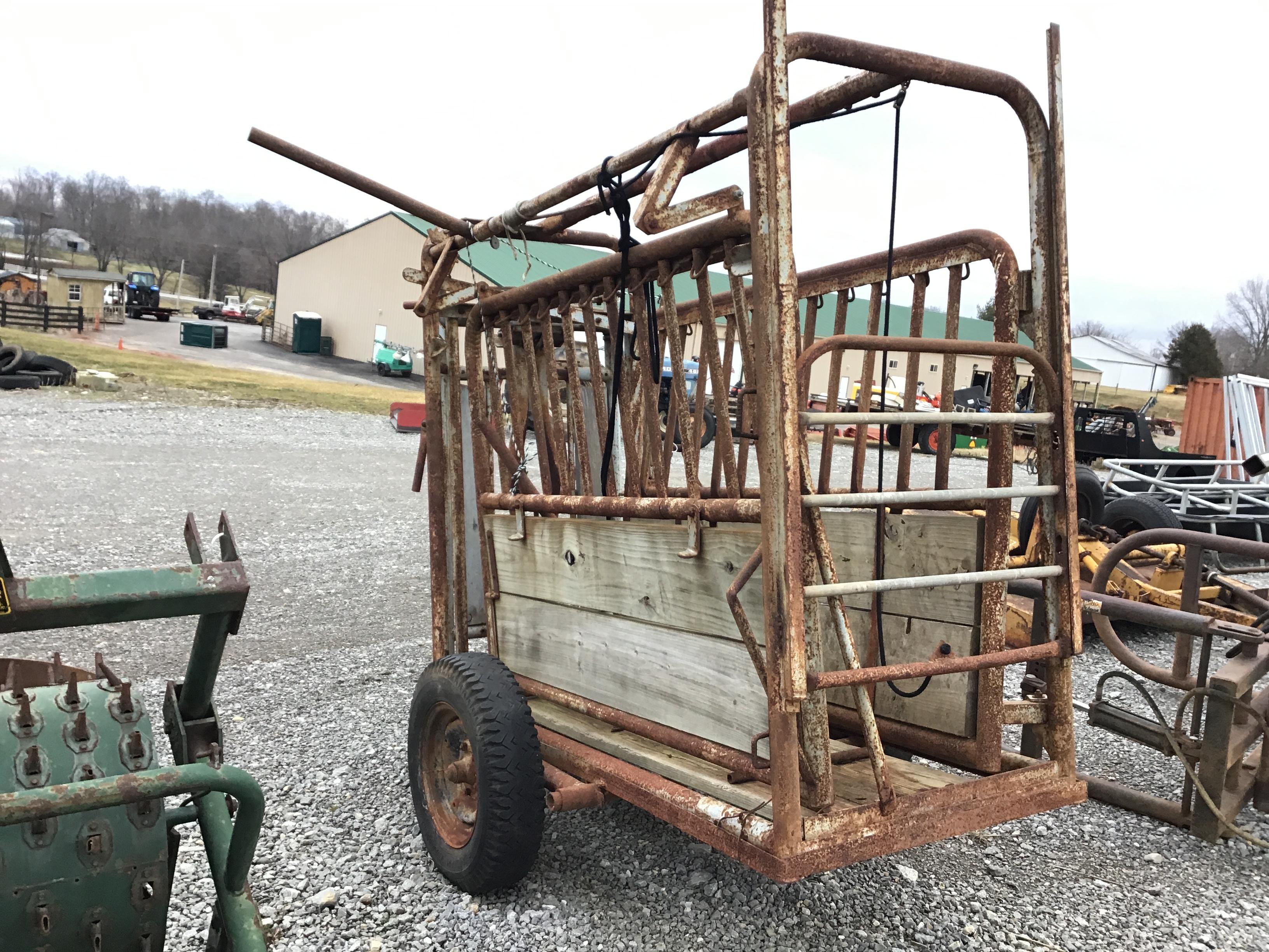 TRANSPORT CATTLE CHUTE
