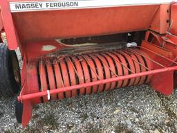 224 MASSEY FERGUSON SQUARE BALER