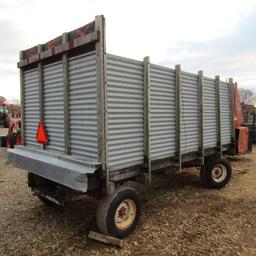 REX SILAGE WAGON ON NH GEAR