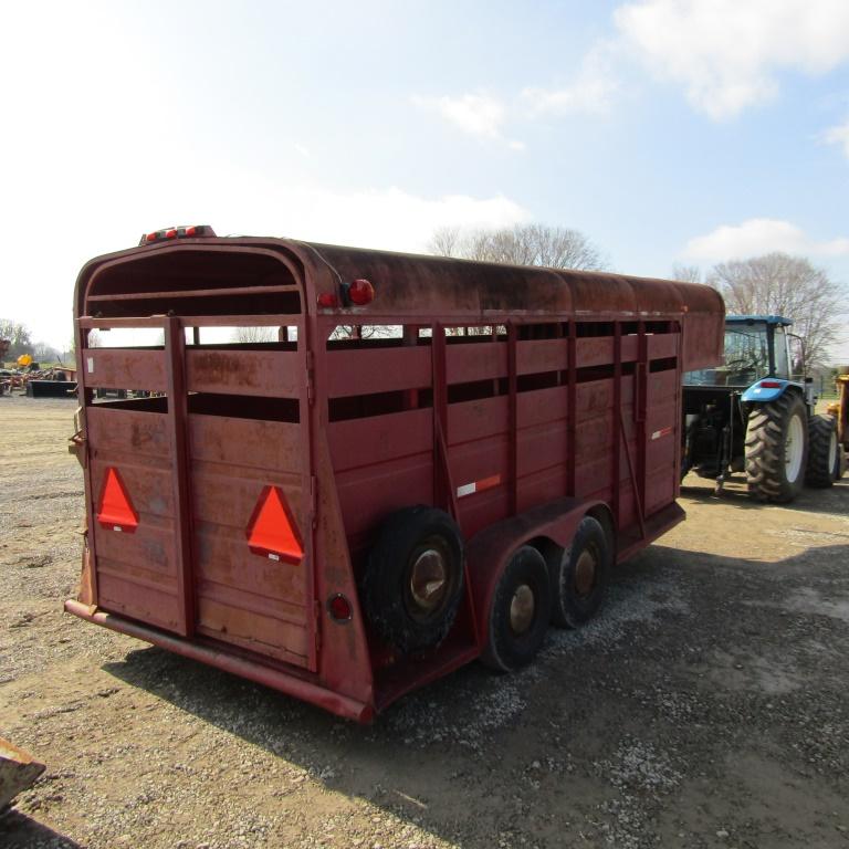 20FT GOOSENECK STOCK TRAILER - NO TITLE