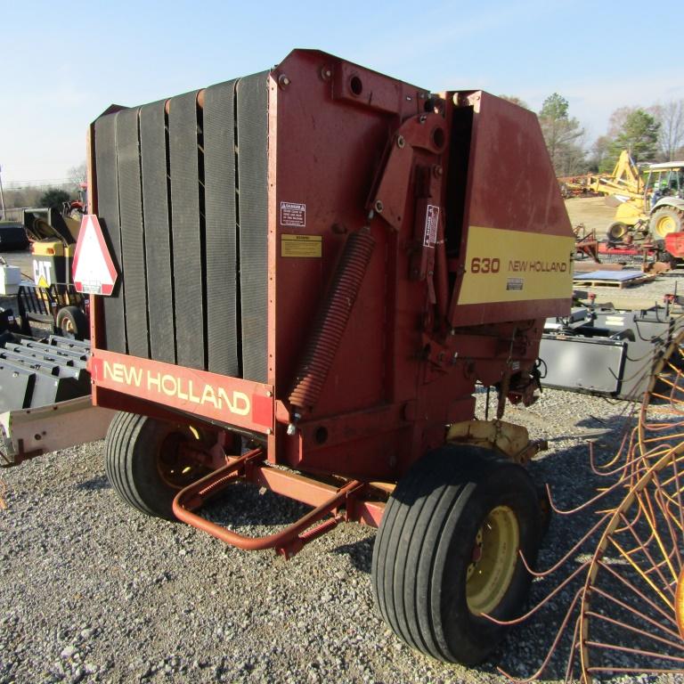 630 NEW HOLLAND ROUND BALER