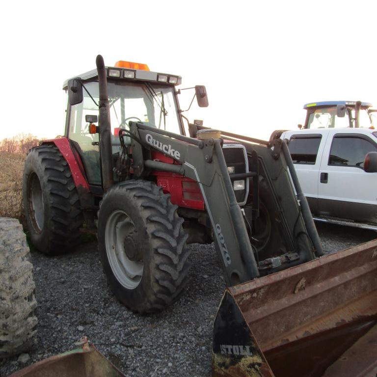 6180 MASSEY FERGUSON TRACTOR W/ CAB AND LOADER