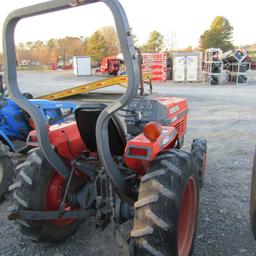 L2500 KUBOTA TRACTOR