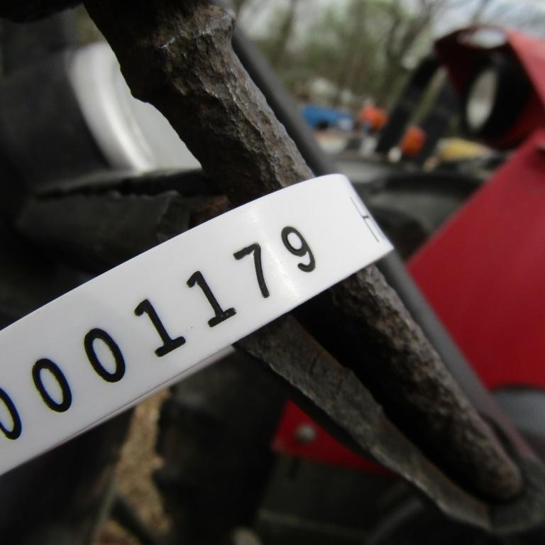 285 MASSEY FERGUSON TRACTOR W/ LOADER